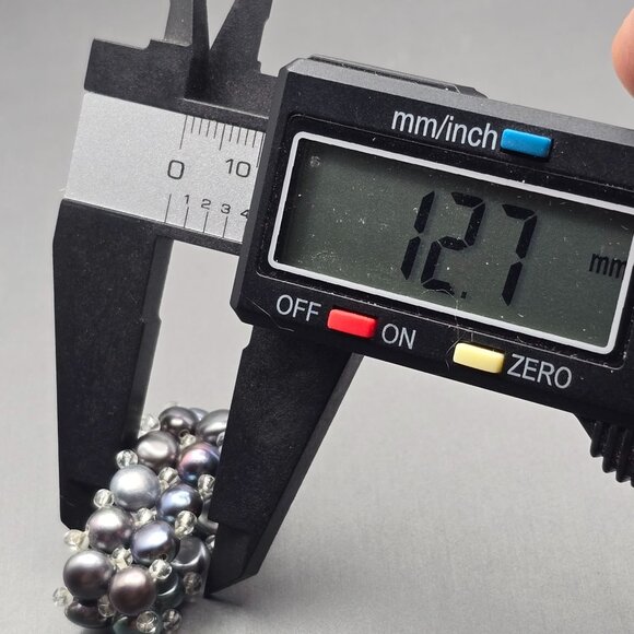 Peacock Pearl Stretch Ring Size 6–10 Glass Beads Spacers VTG Double Layered 12mm - Picture 9 of 9